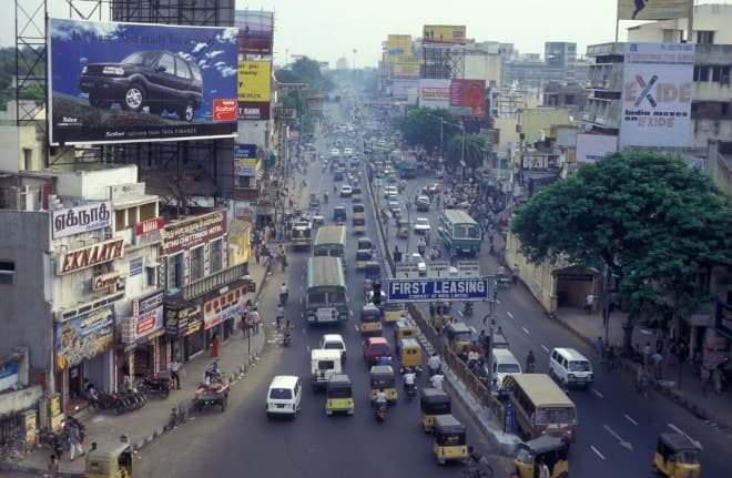 “코로나 봉쇄령 어겼다고 밤새 구타”…고문 끝 부자 살해한 인도 경찰관 9명 사형선고