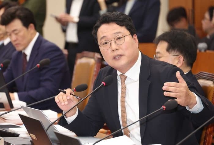 천하람 "'中 짐캐리' 李대통령이 부인한 306억…전액 삭감해야"