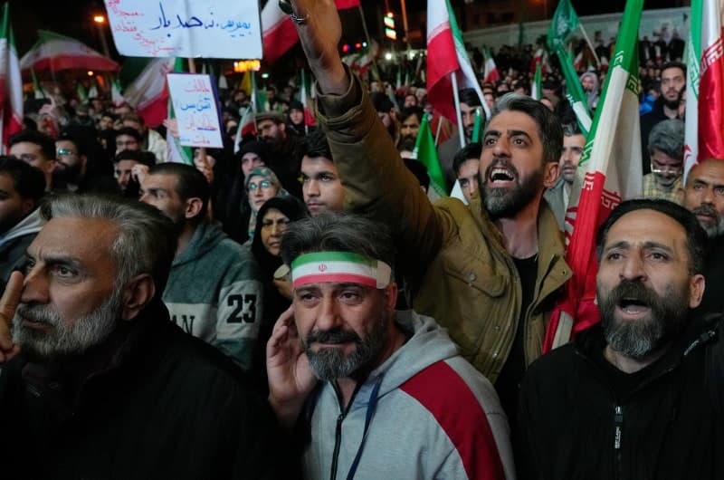 미·이란 '2주 휴전' 파국 피했지만… 호르무즈 열려도 핵개발 쟁점 이견