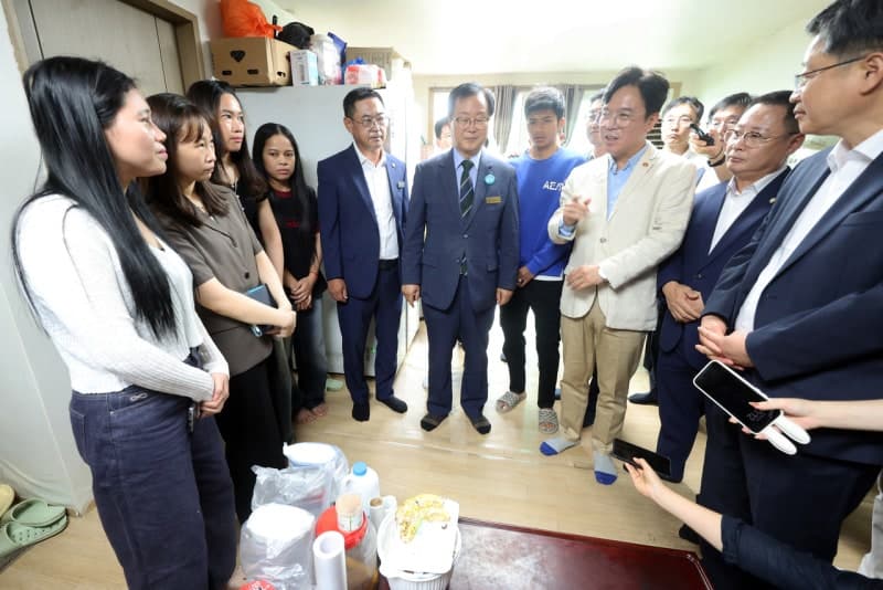 "외국인 노동자 '3년 단위' 체류 재편해…숙련 인력 최대 12년까지"