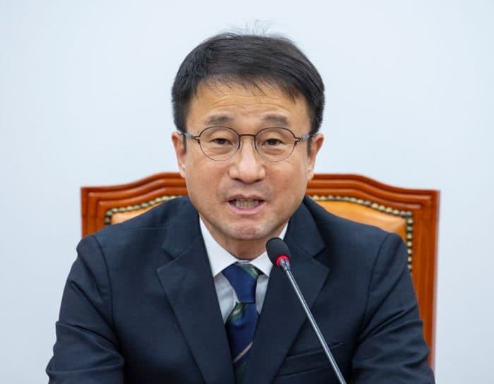 한병도 "국민의힘, 개헌 두고 무책임한 정치 선동…'매카시즘' 개꿈"