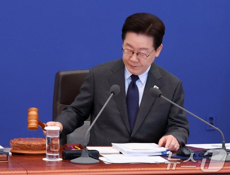 이 대통령, 국민경제자문회의 첫 주재…'중동위기·지속성장' 해법 모색