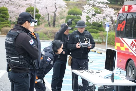 오월드 탈출 늑대 이틀째 수색, 생포 vs 사살 논란