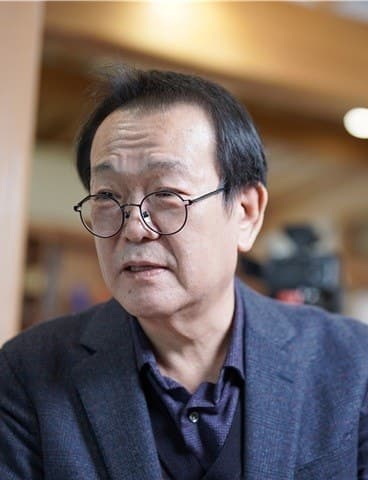 역사학자 전우용, 세종학당재단 신임 이사장 임명