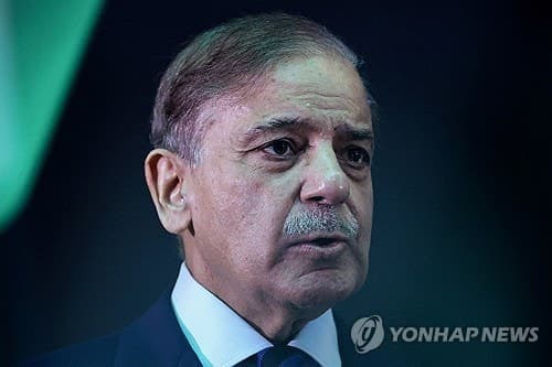 파키스탄 총리 "휴전 위반 보고돼…당사국 자제해야"