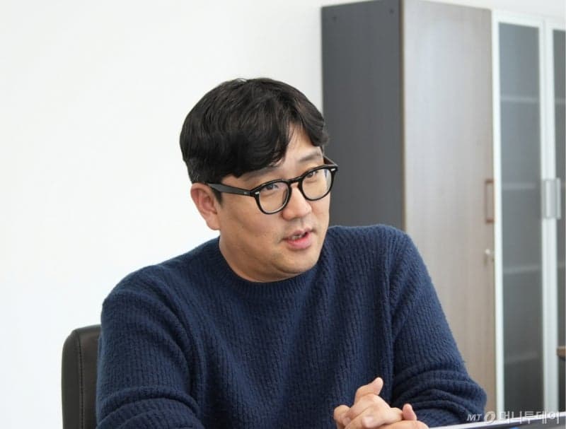 더 빨리, 더 멀리, 더 안전하게…'배터리의 미래' 실리콘 음극재와 전고체 개발 경쟁 가속화