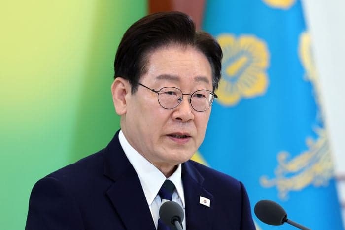 李 대통령 "기간제법, '고용금지법' 돼…소상공인 집단교섭 허용해야"