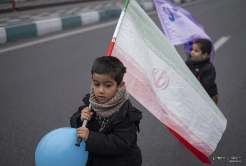 “작은 소리에도 움찔”…전쟁 트라우마 시달리는 이란 아이들