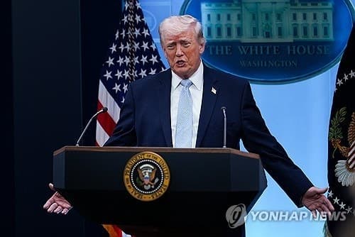 나토에 뿔난 트럼프 "유럽서 미군 철수 논의"