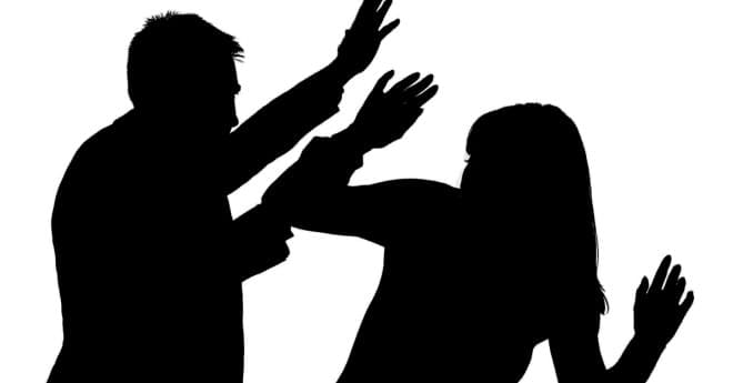 대전 길거리서 아내 흉기로 찌른 40대 남편 '살인미수' 구속