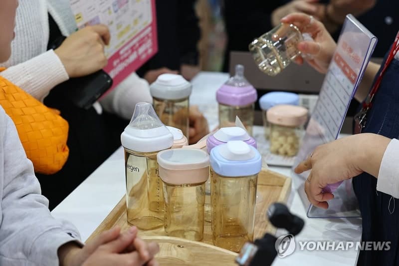 식약처 "젖병 열탕 소독 반복에도 안전해"…유해물질 우려 없이 '안전' 확인