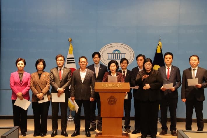 "면죄부 수사 vs 정치공세"…전재수 수사결과 놓고 여야 전면 충돌