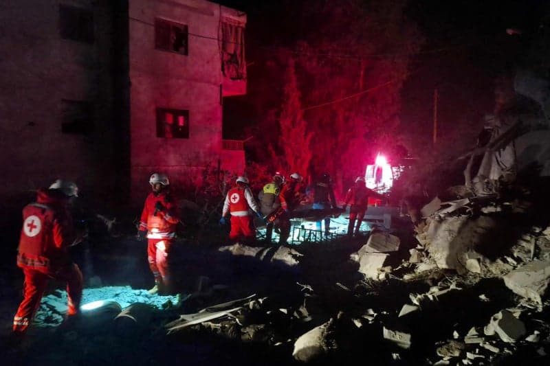 네타냐후 "레바논 공격 멈추지 않는다"…'2주 휴전' 흔들, 이란 "휴전 위반에 보복 직전"