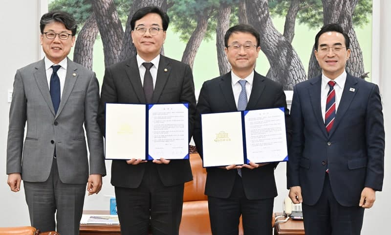 여야, 26.2조 '전쟁 추경' 합의…소득 하위 70% 지원금 지급