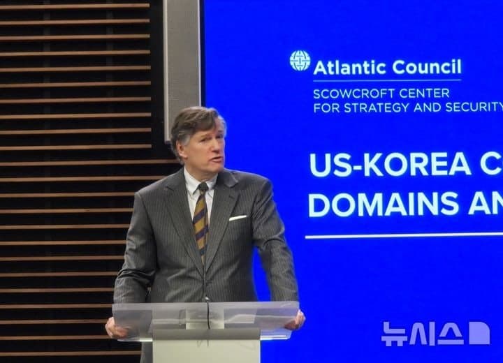 미 국무부 부장관 "이란과 휴전 범위 정의 난제…지금도 협상 중"