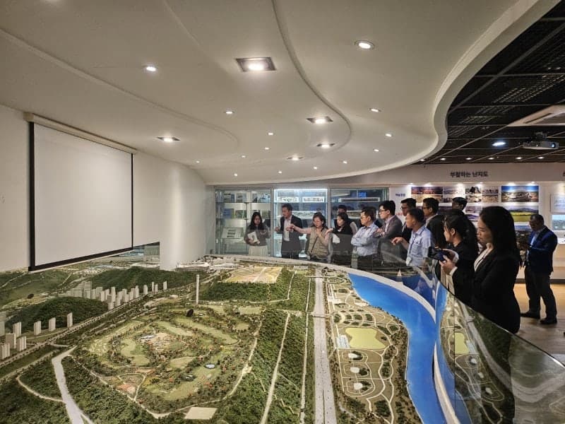 "쓰레기산에서 생태공원으로" 난지도 이야기관 재개관…난지도의 역사 체험하세요