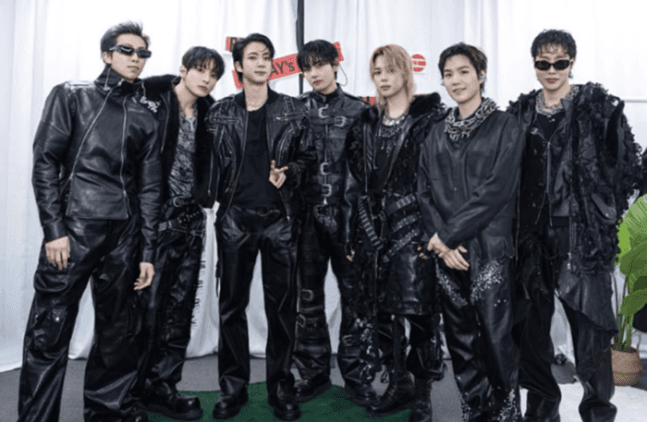 “입장 팔찌 500개 들고 도주”…BTS 공연장서 무슨 일