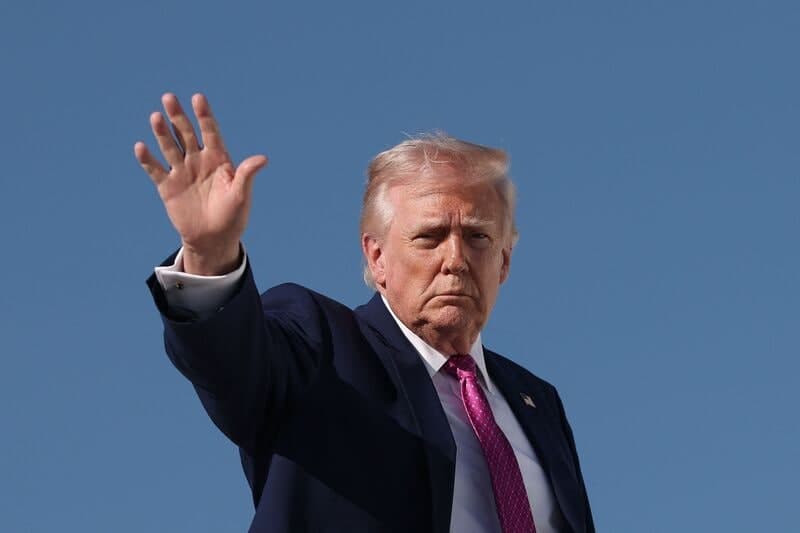 트럼프 "美, 한중일 등 전세계 위해 호르무즈 기뢰 제거 시작…이들 국가 '용기 없다' 직격"