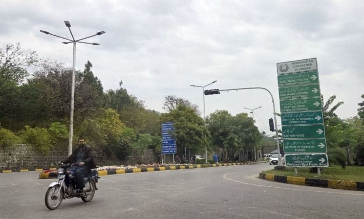 미·이란 회담 당일 파키스탄, '중재와 방어' 투트랙…사우디에 전투기 배치