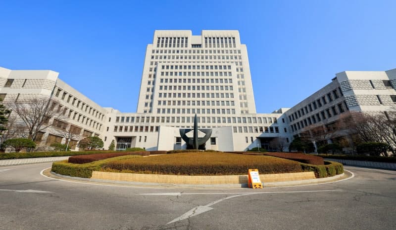 다른 사건에 증거 제출한 변호사, 대법 "정당행위"…"사생활 침해 위험 미비"