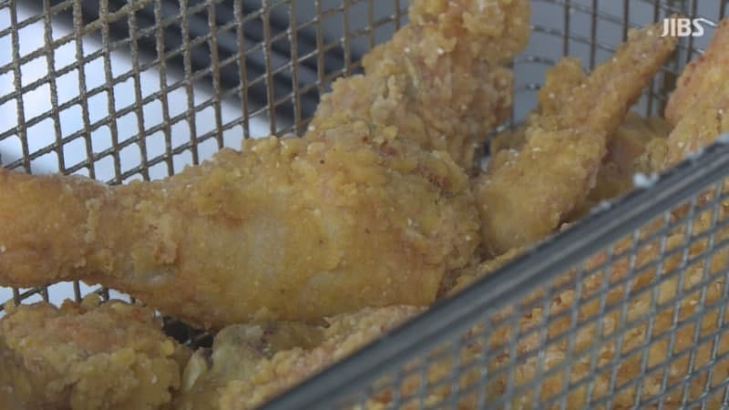 치킨값 3만원 시대 오나…닭·기름·포장재 다 올라