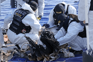 정부, 12·29 무안 여객기 참사 현장 두 달간 전면 재수색…250명 투입