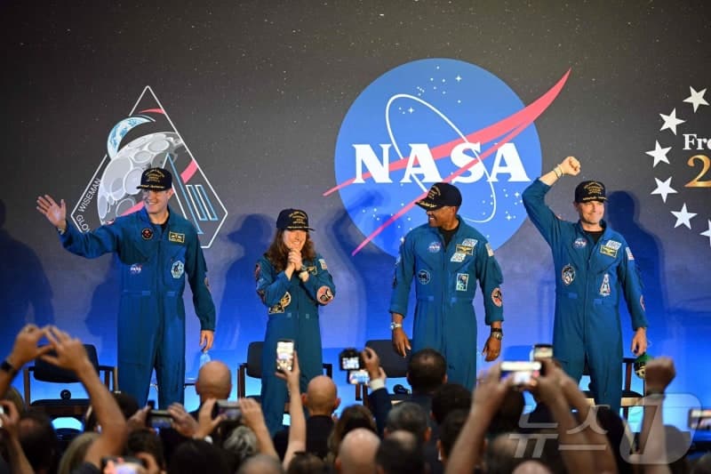 54년 만에 달에서 온 인류, 아르테미스2호 지구 귀환 "다음 목표는 달 착륙"