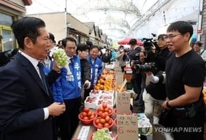 정청래, 속초·인제 민심투어 "강원에 '파란 바람' 분다"