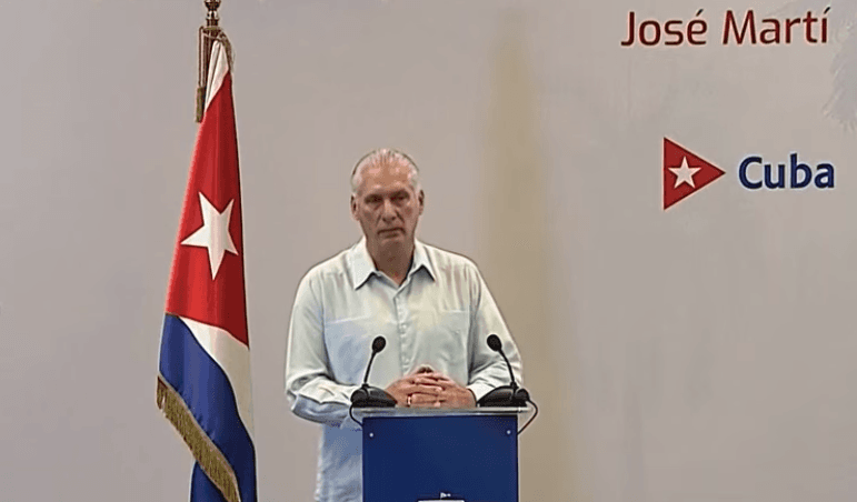 쿠바 대통령 "美 침공시 죽음으로 맞설 것…제재 해제해야"