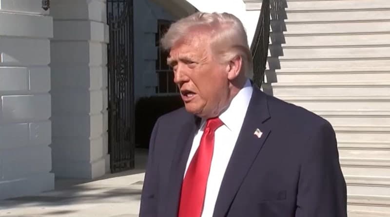 트럼프 "미군, 호르무즈 봉쇄 절차 즉각 시작"…이란 "오판시 죽음" 강대강 선전포고