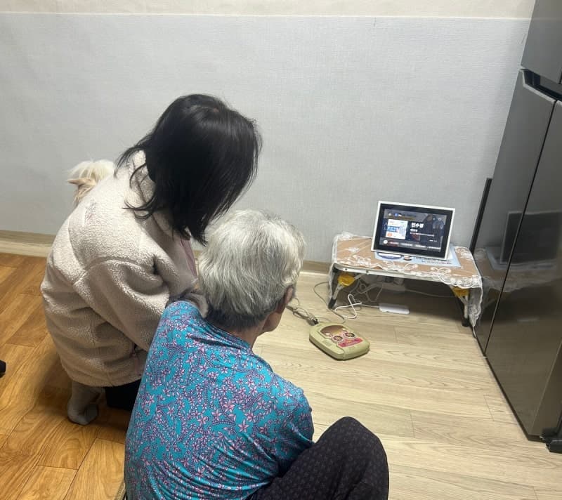 용산구, 사회적 고립위험 1인 가구 100가구에 긴급구조 기능 갖춘 AI 스피커 보급