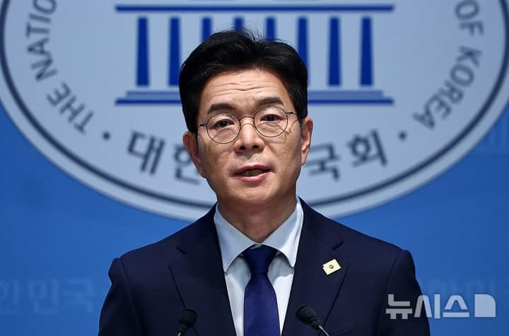 정원오 "오세훈 10년 시정 '용두사미'…시민 원하는 일 해야"