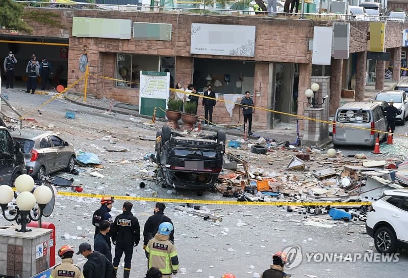 청주 식당 가스 폭발, 주민 15명 부상 '아수라장'