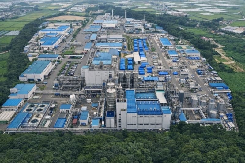 마이크로웍스, '페트병 재활용' 음료병 라벨 국내 최초 개발 및 상용화 성공