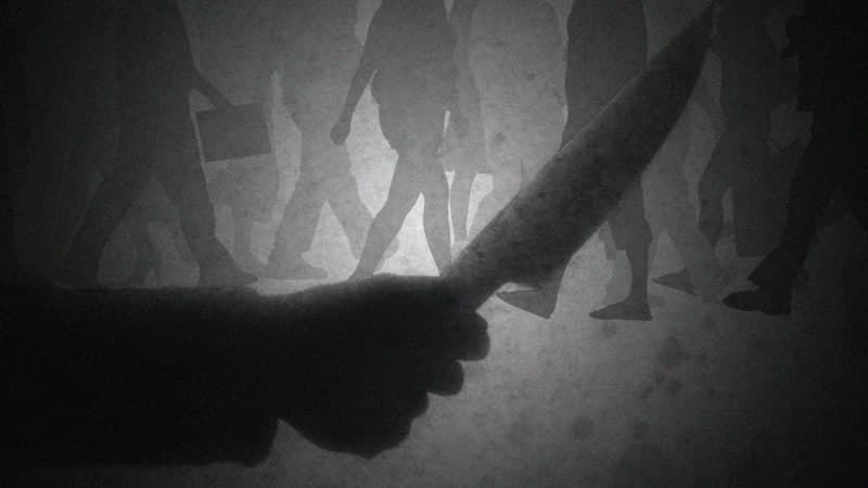 고3 학생이 교장실서 미리 준비한 흉기로 30대 교사 찔러 '긴급체포'