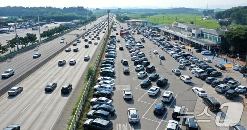국토부, 고속도로 휴게소 '불공정 근본 차단'…기흥·망향·충주부터 전수점검