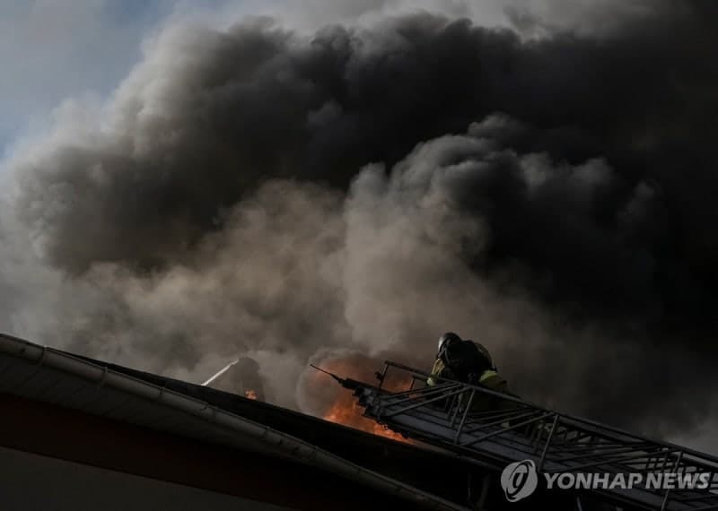 러·우크라, 부활절 휴전 끝나자 드론 공습 재개