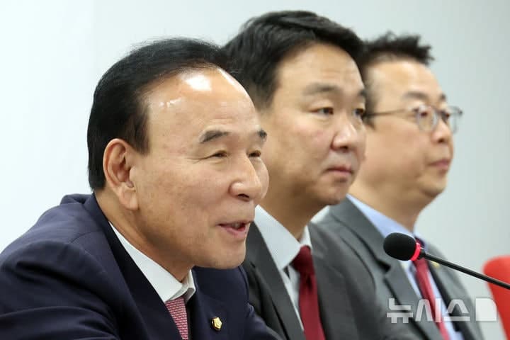 국힘 공관위, 출마 최고위원에 "회의 참석·선거 발언 자제해야"