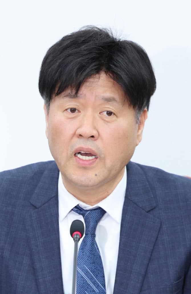 김용 "경기도 재보궐 출마 희망…정치 검찰 조작 낱낱이 밝혀질 것"