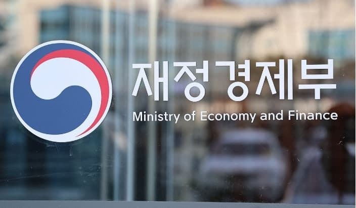 고객 해지 막은 이통사, 과징금 10억→50억…'3차 경제형벌 합리화 방안' 이달 발표