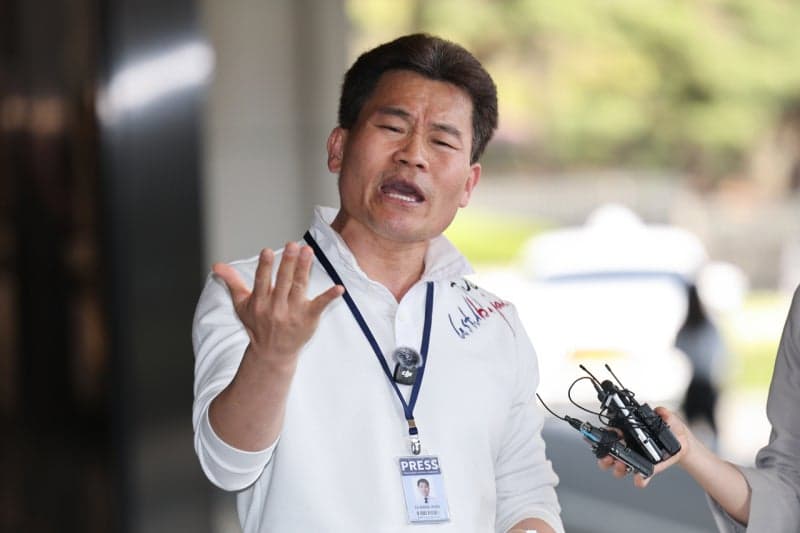 전한길 "美백악관 초청받았는데 이 정권이 감당할 수 있겠나" 검찰 출석