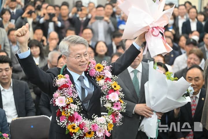 민형배, 민주당 전남광주통합특별시장 후보 확정 "시민 명령 받들어 시민주권정부 완성할 것"
