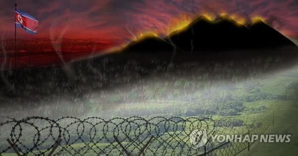 철원 DMZ 산불 이틀째 진화 중…헬기 3대 투입