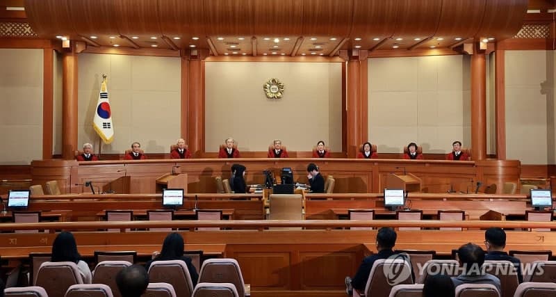 헌법불합치 10년만에 국민투표법 개정…재외국민 참정권 확대, 미개정 법령 26건 입법 공백 장기화