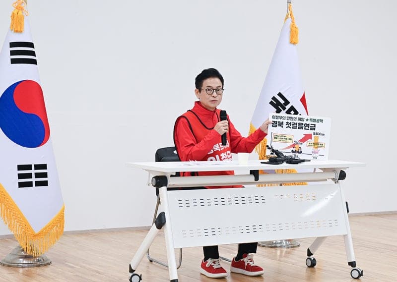 이철우, 김재원 꺾고 국힘 경북지사 후보 확정…3선 도전 본격화