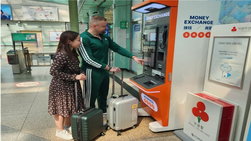 인천시, 지하철 5개 역사에 무인 환전 키오스크 도입