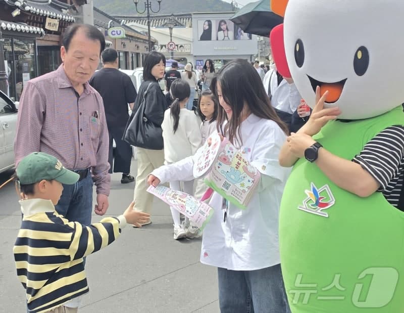 경북선관위, 황리단길에 '투표해, 봄' 팝업스토어…지선 D-50 유권자 참여 유도