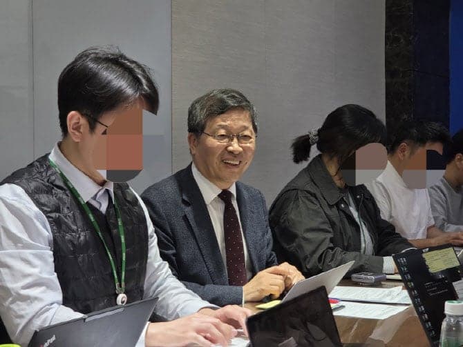 중노위원장 "원청 사용자성 인정, 임금인상·직고용 의무와 별개"