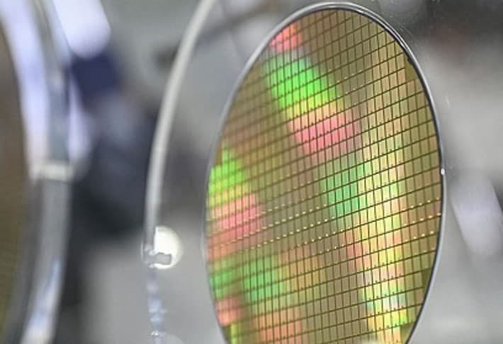 산업부, 서울반도체·유티아이 등 8곳 사업재편 승인…2496억 투자 402명 신규 고용