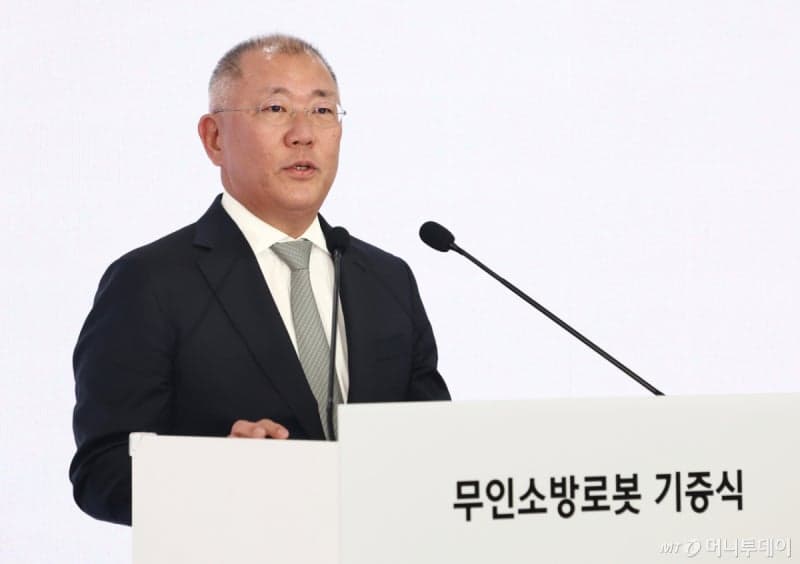 정의선 현대차 회장 "로보틱스·피지컬AI 중심 성장" 美에 260억달러 투자